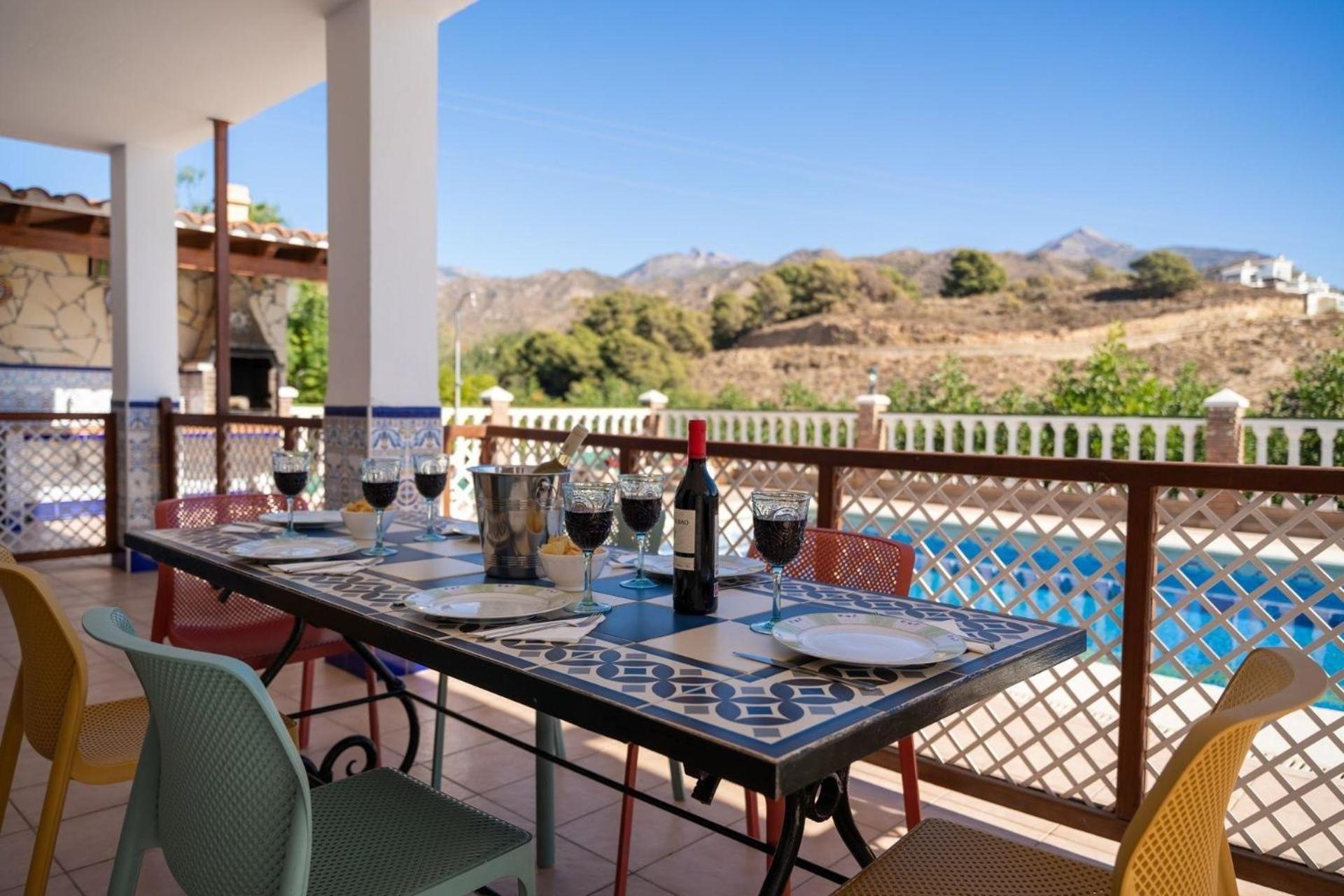 Mit Privatpool Fuer 10 Personen Ca 280 Qm In Nerja, Andalusien Costa Del Sol *